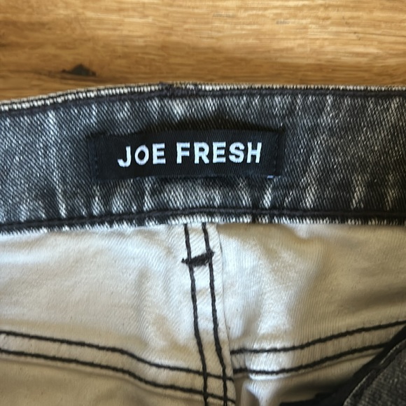 Joe Fresh Jeans - Picture 2 of 6
